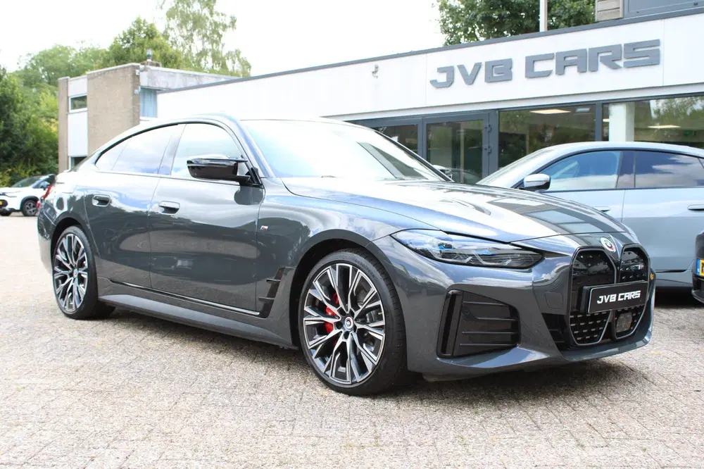 BMW i4 M50 High Executive 84 kWh uit 2023, foto 5