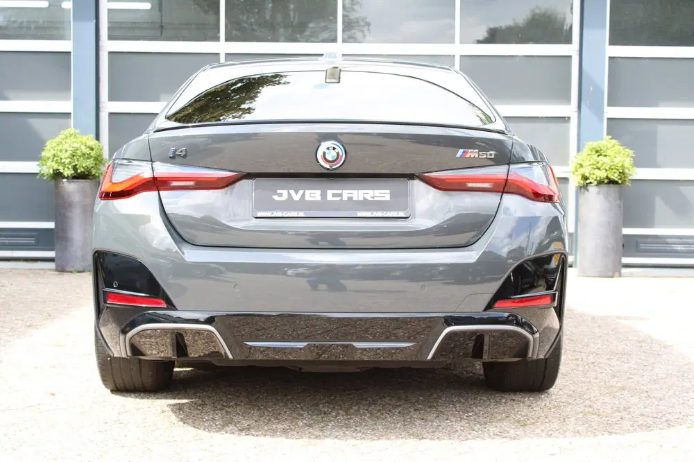 BMW i4 M50 High Executive 84 kWh uit 2023, foto 8