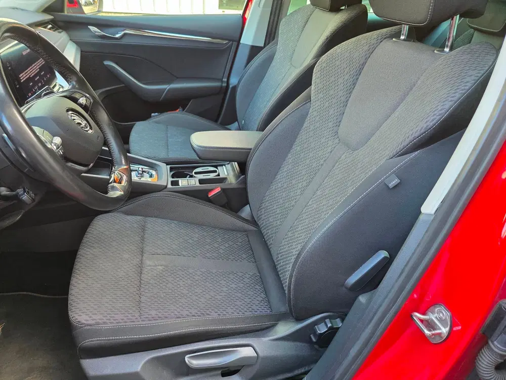 Skoda Octavia 1.5 e-TSI Bns Edition Plus Automaat BJ.2 uit 2021, foto 12