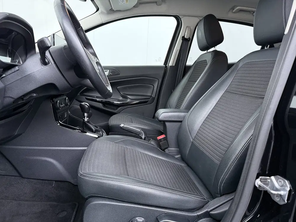 Ford EcoSport 125PK EcoBoost Titanium uit 2020, foto 11