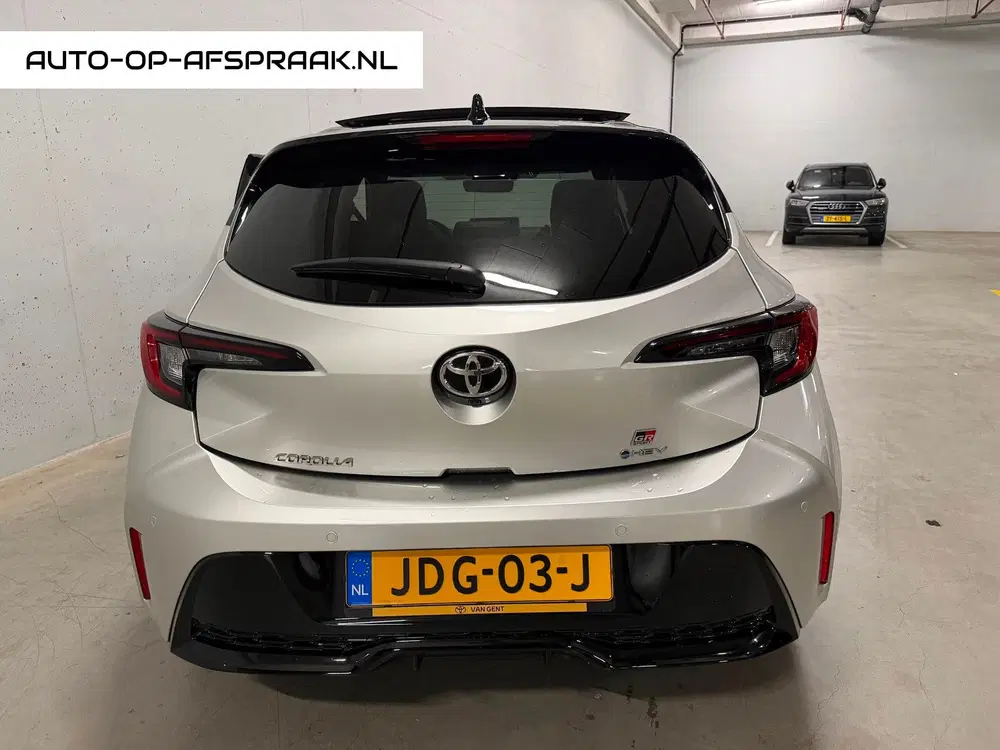 Toyota Corolla Hybrid 180 GR Sport Automaat HUD Pano JBL uit 2025, foto 5