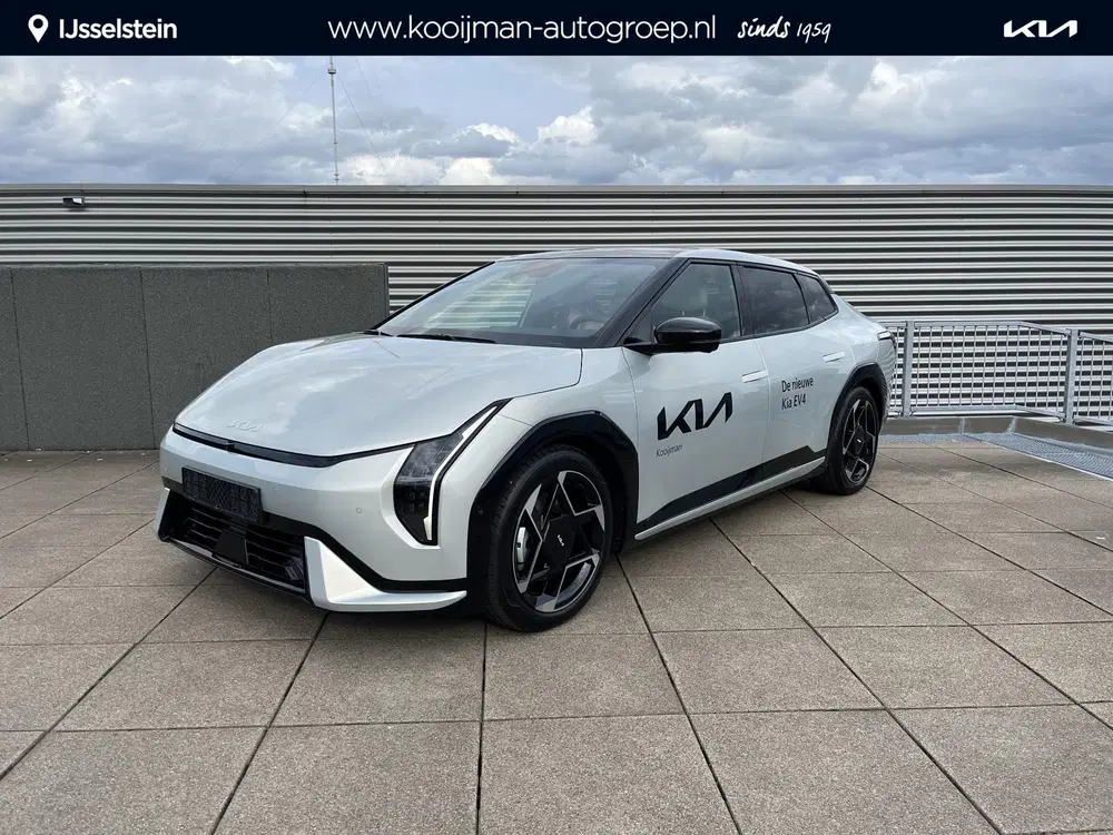 Kia EV4 GT-PlusLine 81.4 kWh Nu in de Showroom in uit 2025