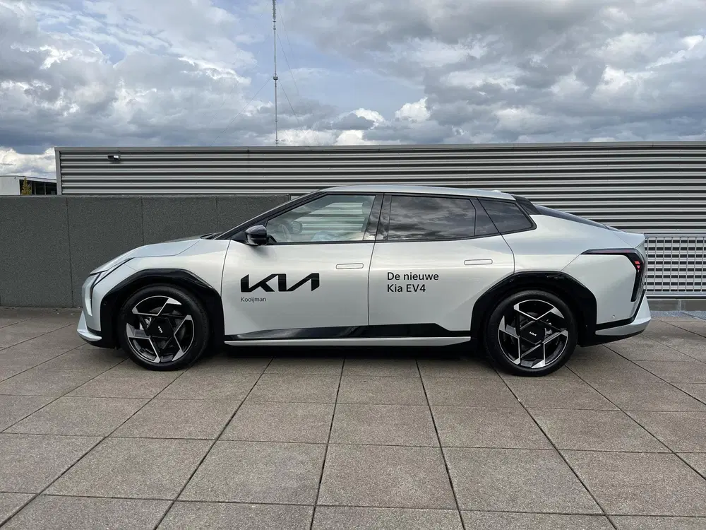 Kia EV4 GT-PlusLine 81.4 kWh Nu in de Showroom in uit 2025, foto 2
