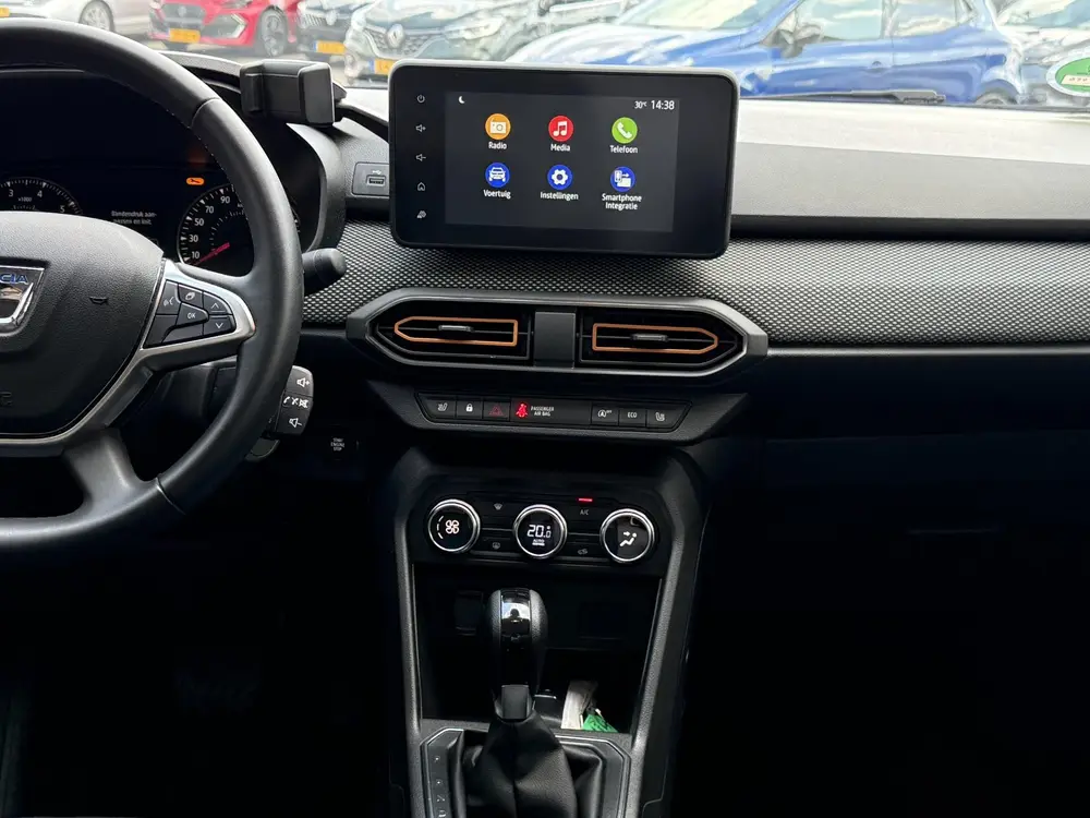 Dacia Sandero 1.0 TCe 90 Comfort uit 2023, foto 10