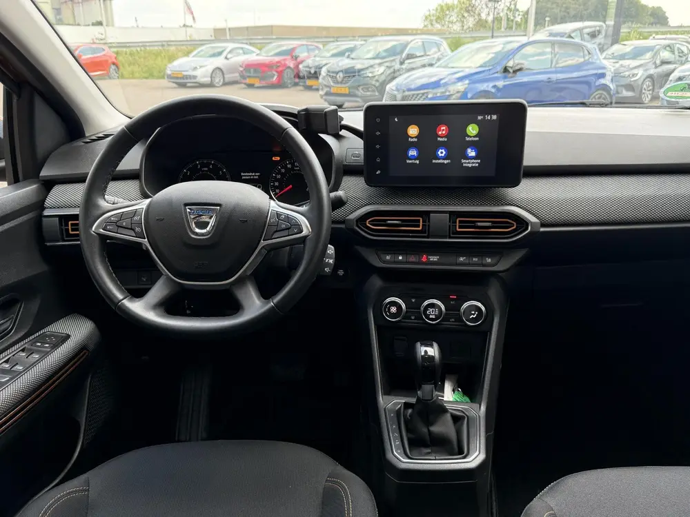 Dacia Sandero 1.0 TCe 90 Comfort uit 2023, foto 3