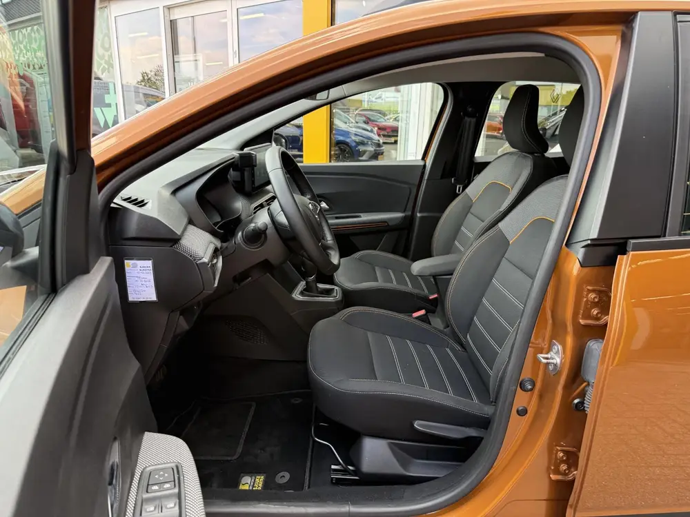 Dacia Sandero 1.0 TCe 90 Comfort uit 2023, foto 7