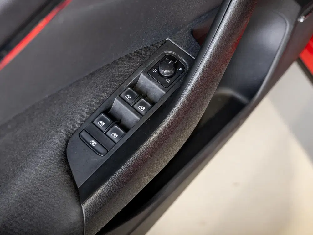 Skoda Kamiq 1.0 TSI Monte Carlo uit 2021, foto 20