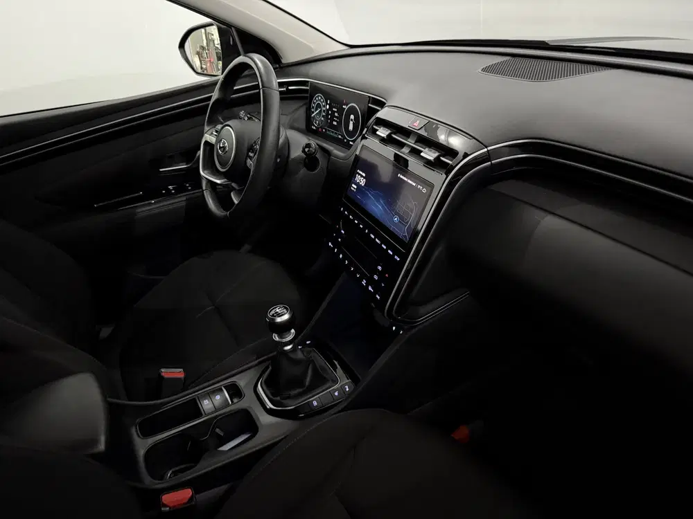 Hyundai TUCSON 1.6 T-GDI MHEV Comfort Smart Camera uit 2022, foto 10