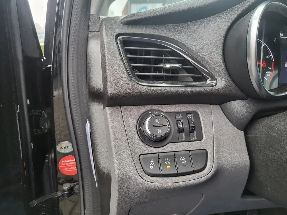Opel Karl 1.0 ecoFLEX Innovation uit 2019, foto 16