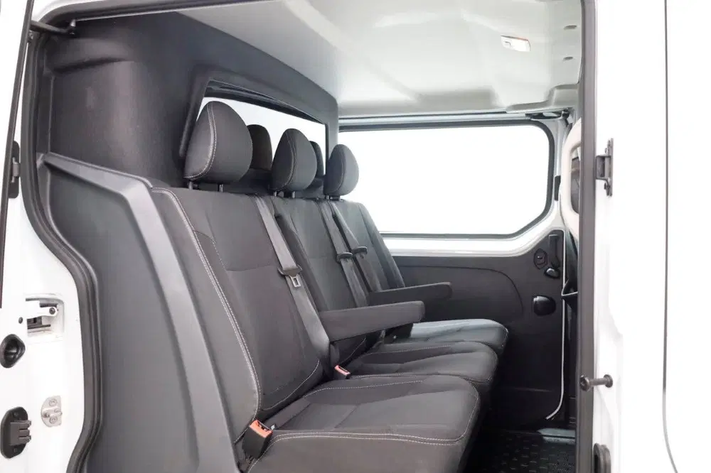 Renault Trafic 2.0 dCi 170pk L2H1 Automaat D.C Comfort LE uit 2023, foto 6