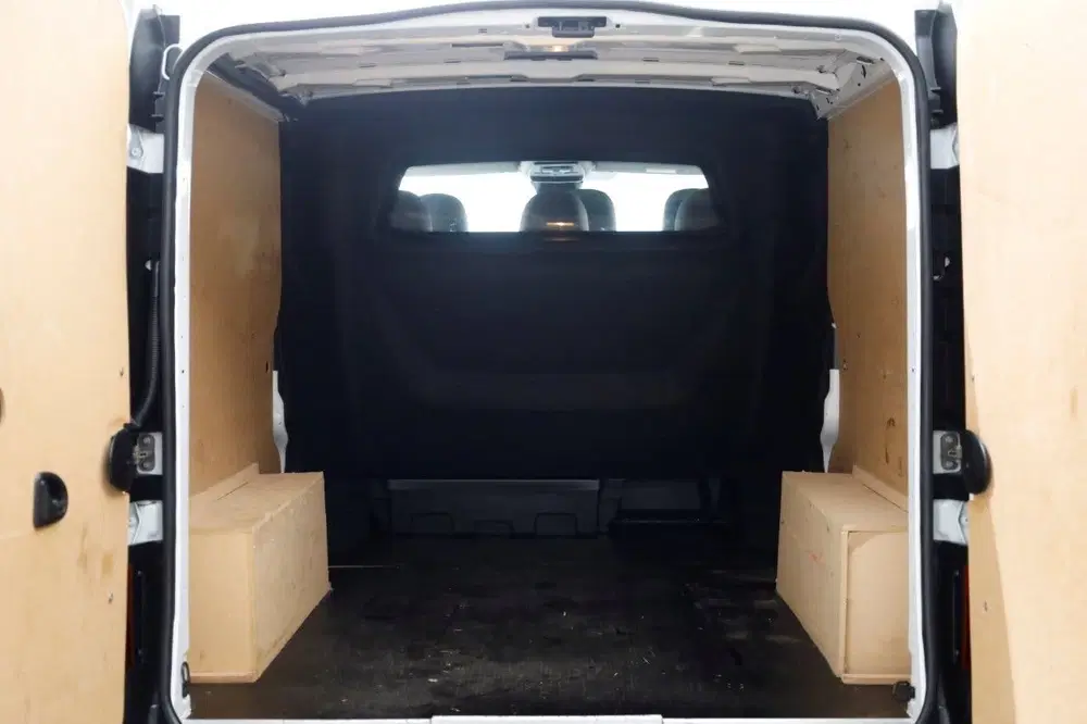Renault Trafic 2.0 dCi 170pk L2H1 Automaat D.C Comfort LE uit 2023, foto 7