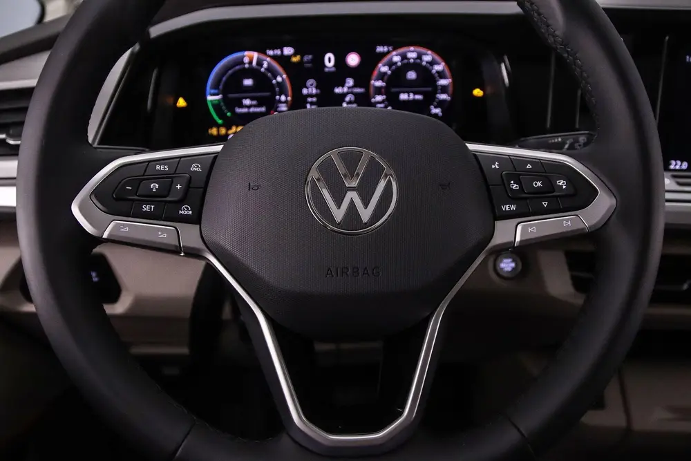 Volkswagen Multivan 1.5 TSI 245pk DSG eHybrid L2 Bulli Editi uit 2026, foto 12