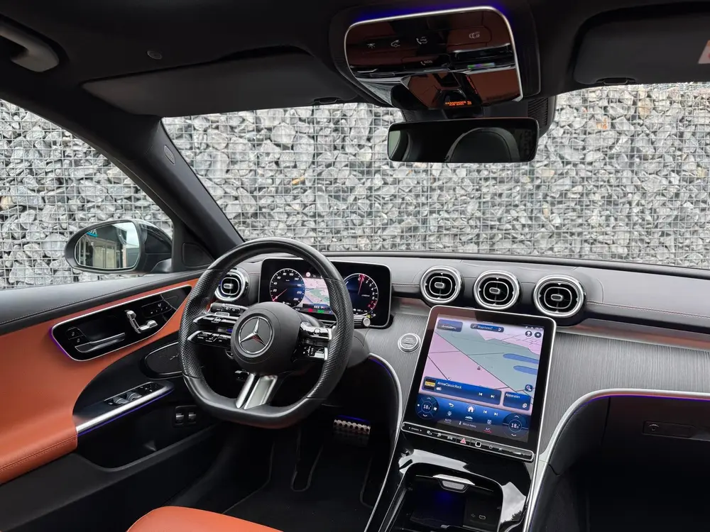 Mercedes-Benz C-Klasse 300 e AMG Line Pano Trekhaak L uit 2022, foto 8