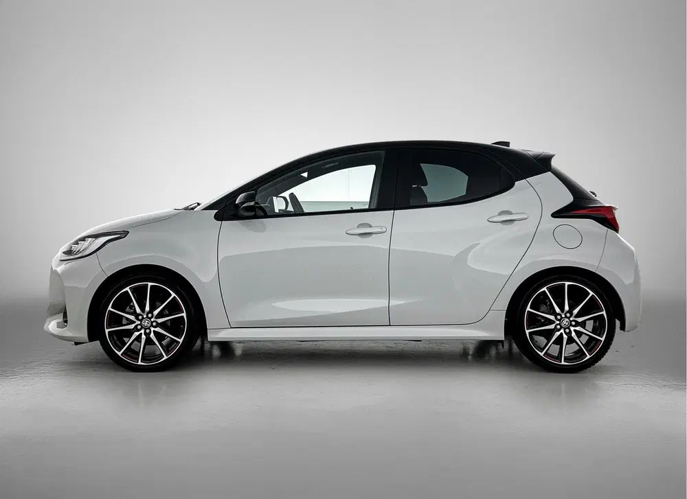 Toyota Yaris 1.5 Hybrid GR Sport Limited uit 2022, foto 3