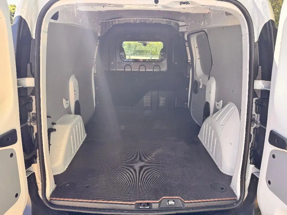 Renault Express 1.5 Blue dCi 75pk 2024 Wit Apple Carplay uit 2024, foto 11