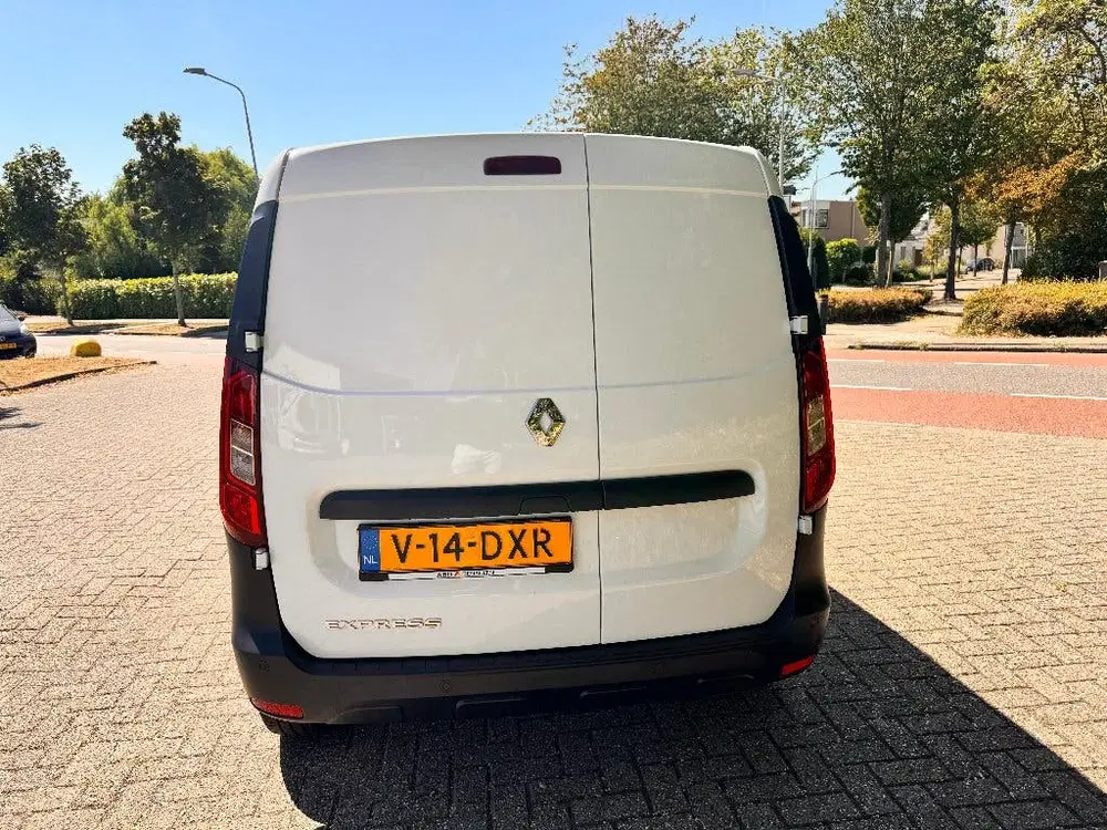 Renault Express 1.5 Blue dCi 75pk 2024 Wit Apple Carplay uit 2024, foto 3