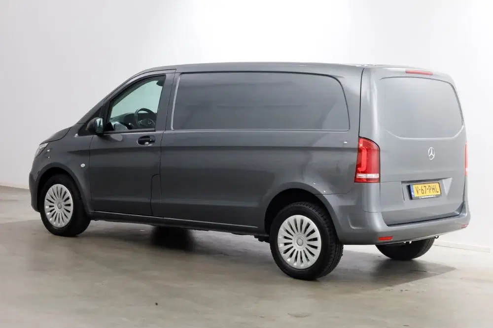 Mercedes-Benz Vito 119 CDI 190pk RWD 9G Automaat Compact LED uit 2021, foto 9