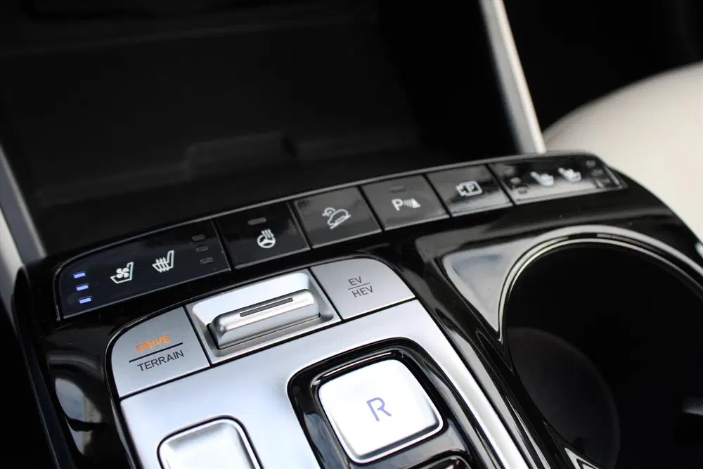 Hyundai TUCSON 1.6 T-GDi PHEV 265pk AWD Aut. Premium Sky uit 2024, foto 3
