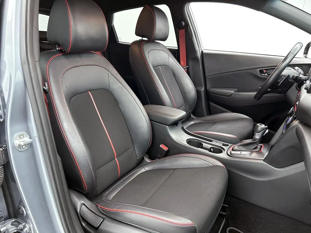 Hyundai Kona 1.6 GDI HEV Premium 105 PK | Automaat | Achteru uit 2019, foto 18