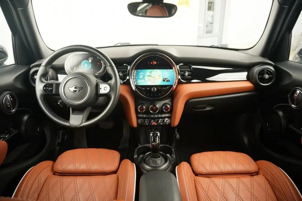 Mini Cooper 1.5 Cooper Camden Leder uit 2024, foto 11