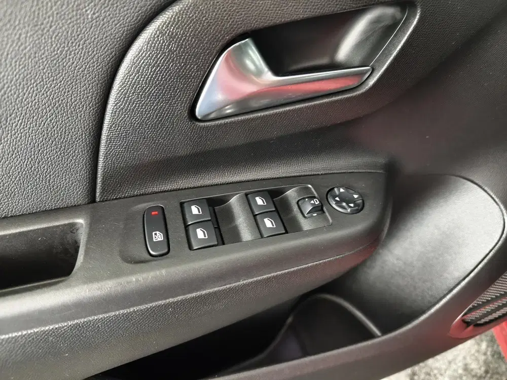 Opel Corsa 1.2 Elegance 100PK uit 2021, foto 19