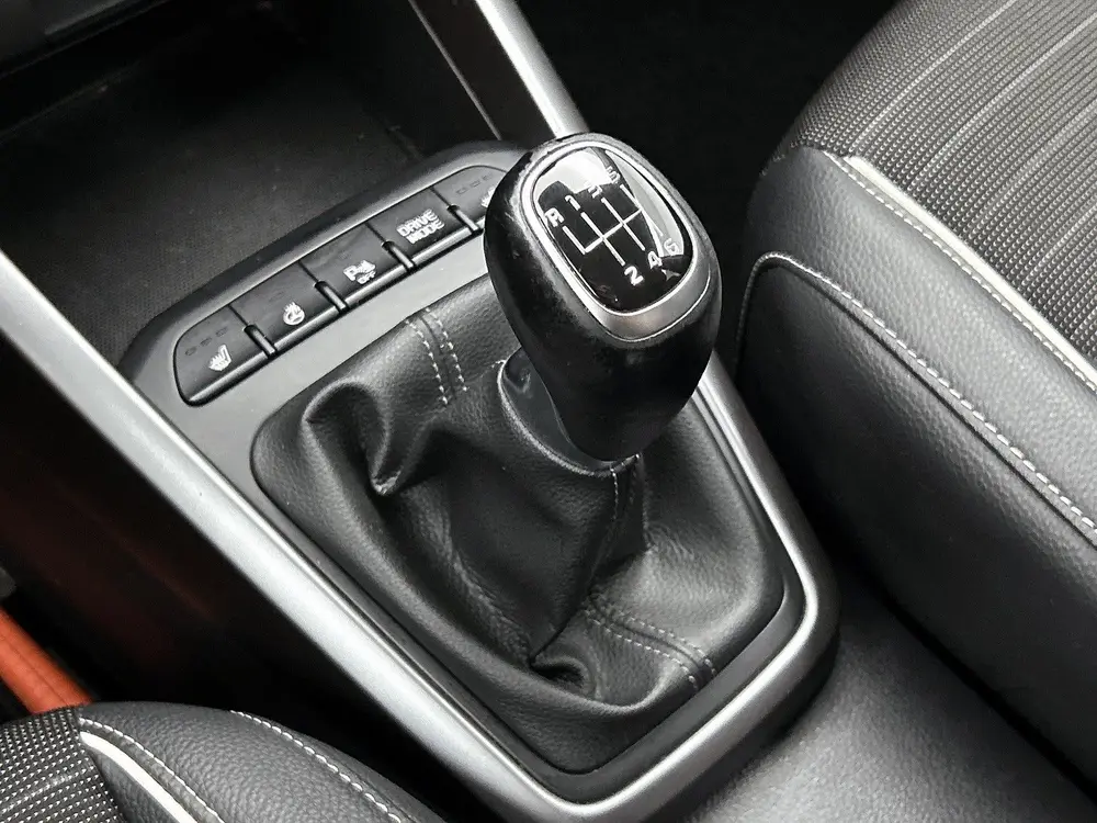 Kia Rio 1.0 T-GDi MHEV GT-Line uit 2021, foto 10