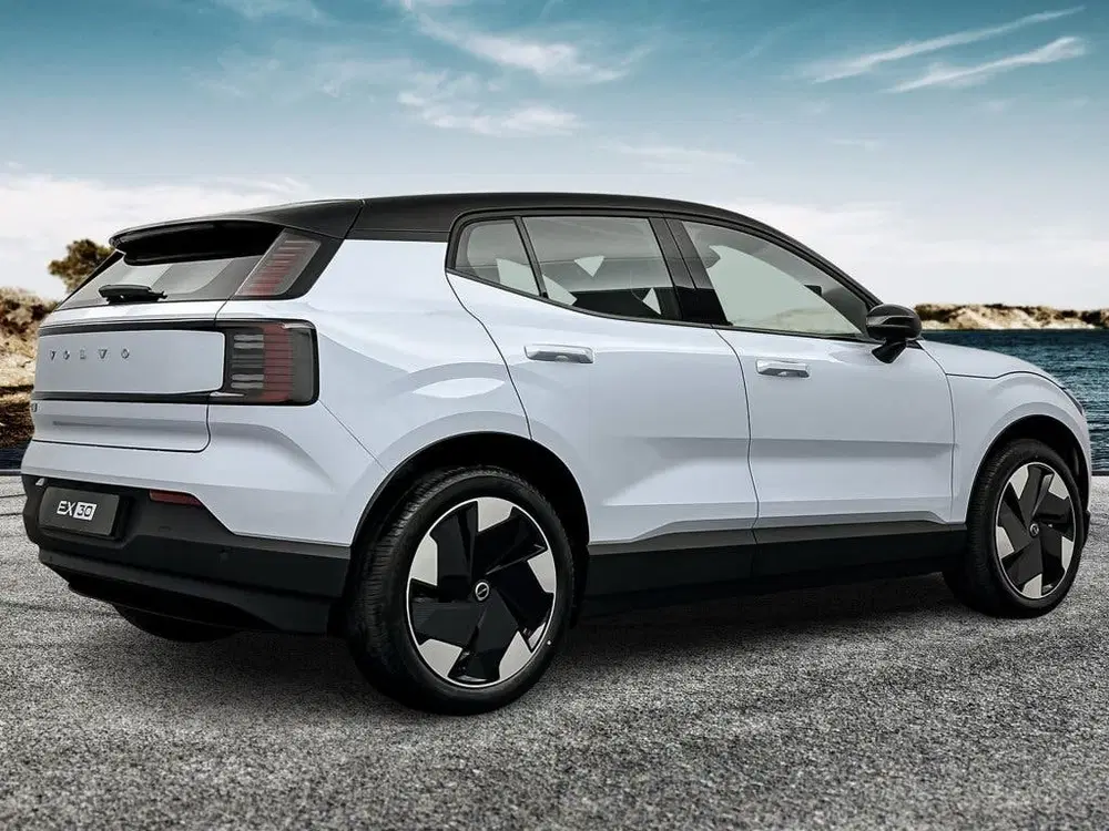 Volvo EX30 Extended Range Plus Europa (bj 2026) uit 2026, foto 3