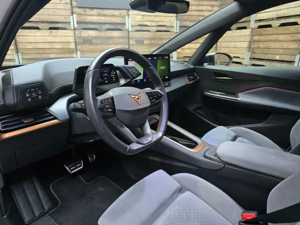 Cupra Born Copper Edition HuD Pano Matrix Navi Camera 20"LM uit 2022, foto 3