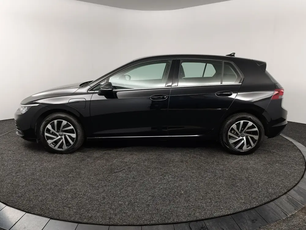 Volkswagen Golf 1.4 eHybrid Style | Achteruitrijcamera | Nav uit 2024, foto 15