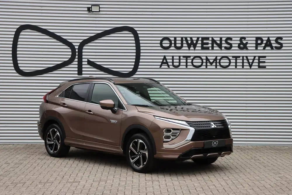 Mitsubishi Eclipse Cross 2.4 PHEV Business Executive uit 2022, foto 15