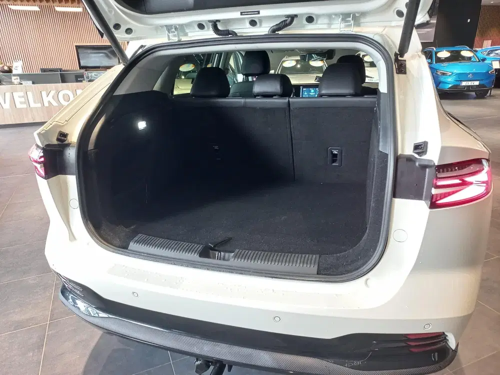 MG HS PHEV 1.5 272pk Aut. Luxury uit 2024, foto 14