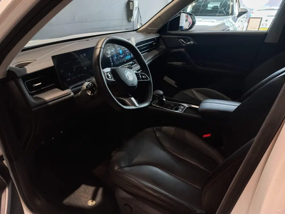 MG HS PHEV 1.5 272pk Aut. Luxury uit 2024, foto 16