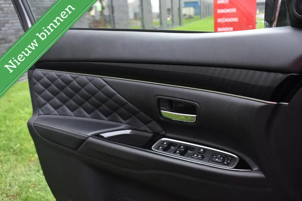 Mitsubishi Outlander 2.4 PHEV Diamand LEDER VOL! 360º CAMER uit 2019, foto 16