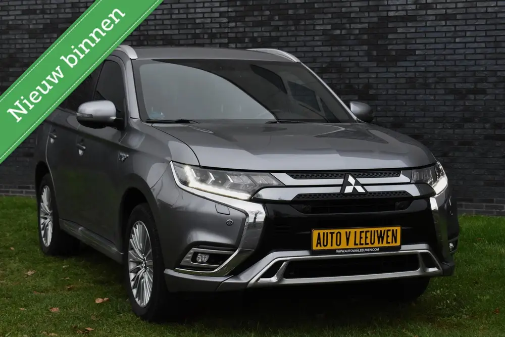 Mitsubishi Outlander 2.4 PHEV Diamand LEDER VOL! 360º CAMER uit 2019, foto 17