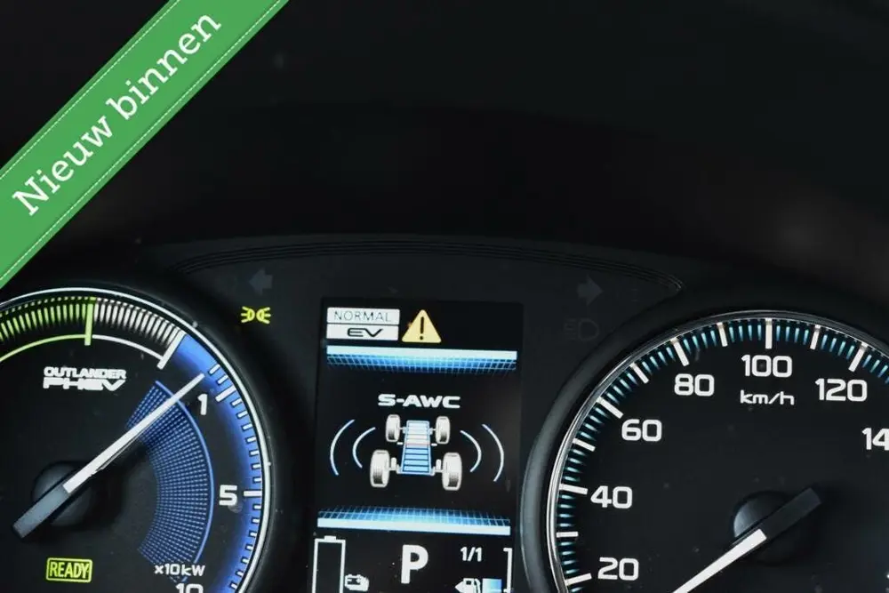 Mitsubishi Outlander 2.4 PHEV Diamand LEDER VOL! 360º CAMER uit 2019, foto 18