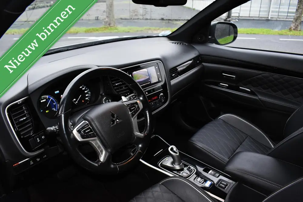 Mitsubishi Outlander 2.4 PHEV Diamand LEDER VOL! 360º CAMER uit 2019, foto 6