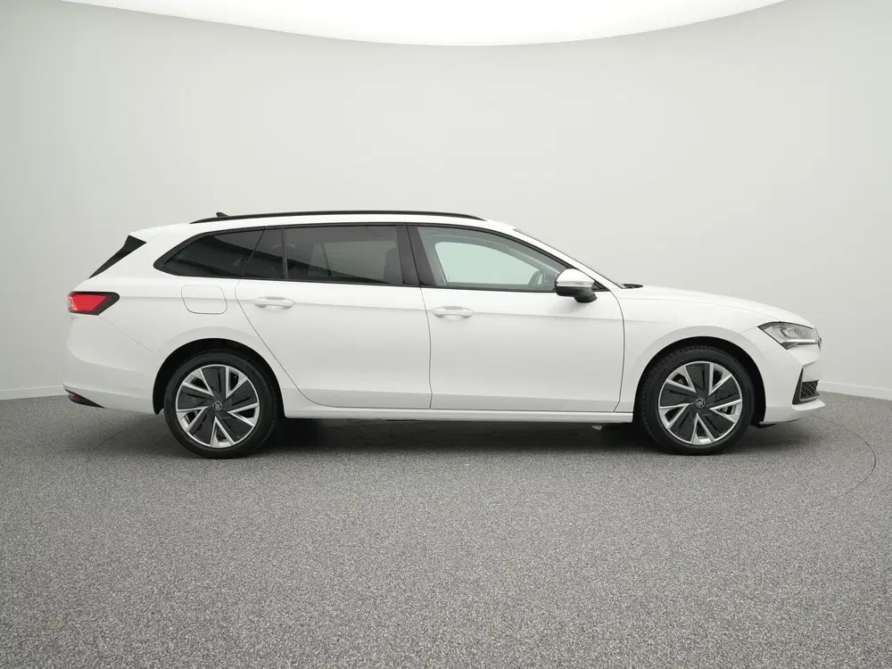 Skoda Superb 1.5 TSI 204pk PHEV Business Edition uit 2025, foto 13