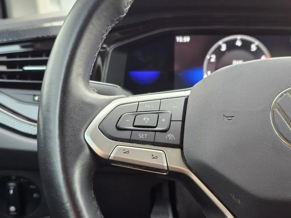 Volkswagen Polo 1.0 TSI Life ADAPTIVE CRUISE DAB CARPLAY uit 2022, foto 8