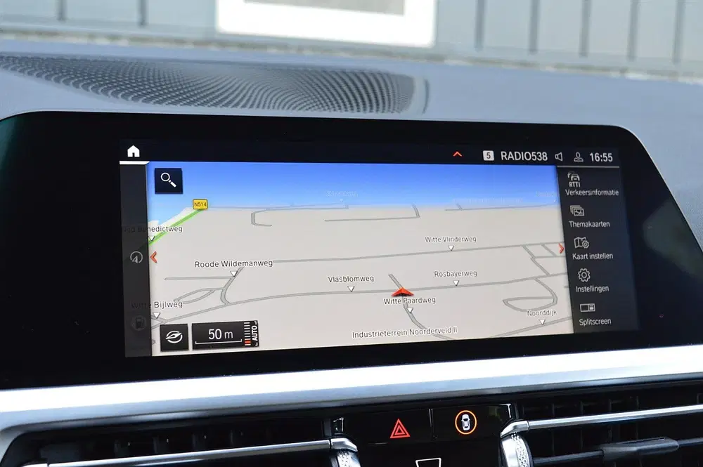 BMW 3-serie 3 Serie Touring 330i High Executive Editio uit 2019, foto 18