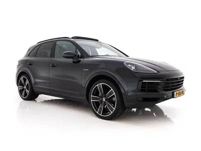 Porsche Cayenne 3.0 E-Hybrid AWD (Plug-in) {SoH-100%} (INC uit 2022
