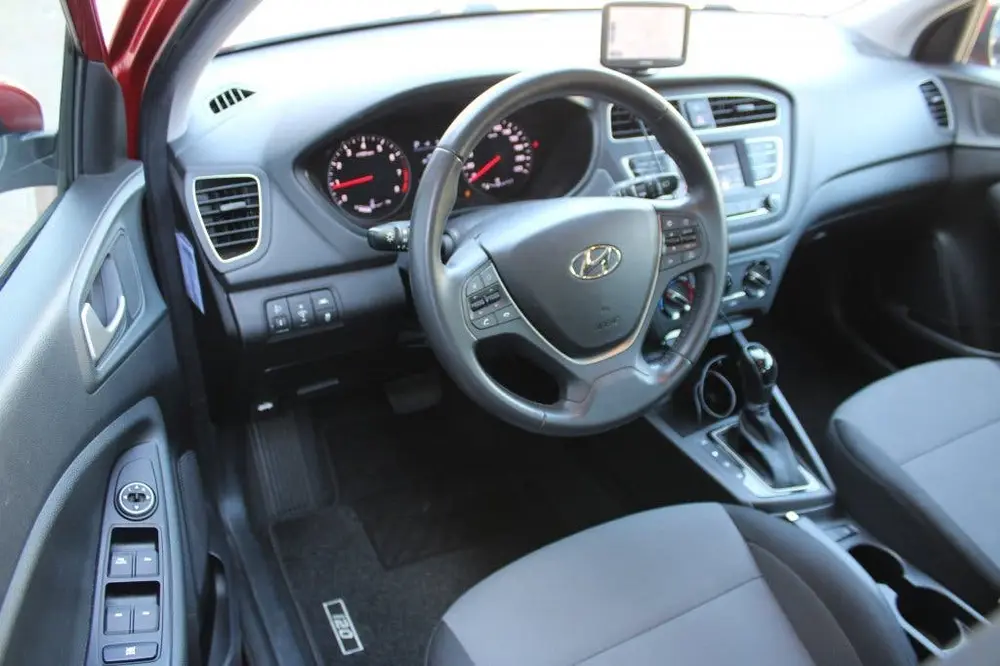 Hyundai i20 1.0 T-GDI Comfort Automaat (bj 2019) uit 2019, foto 10