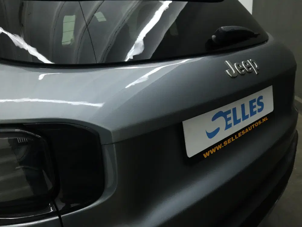 Jeep Avenger Altitude 54 kWh uit 2025, foto 18
