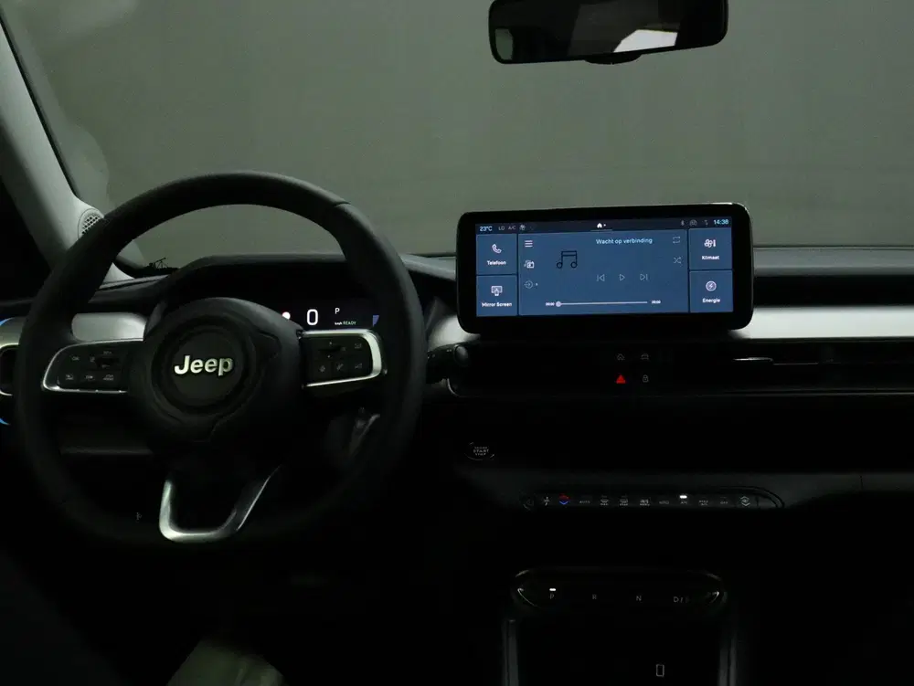 Jeep Avenger Altitude 54 kWh uit 2025, foto 2