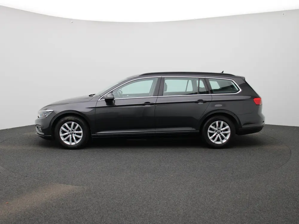 Volkswagen Passat Variant 2.0 TDI Comfort Business uit 2021, foto 4