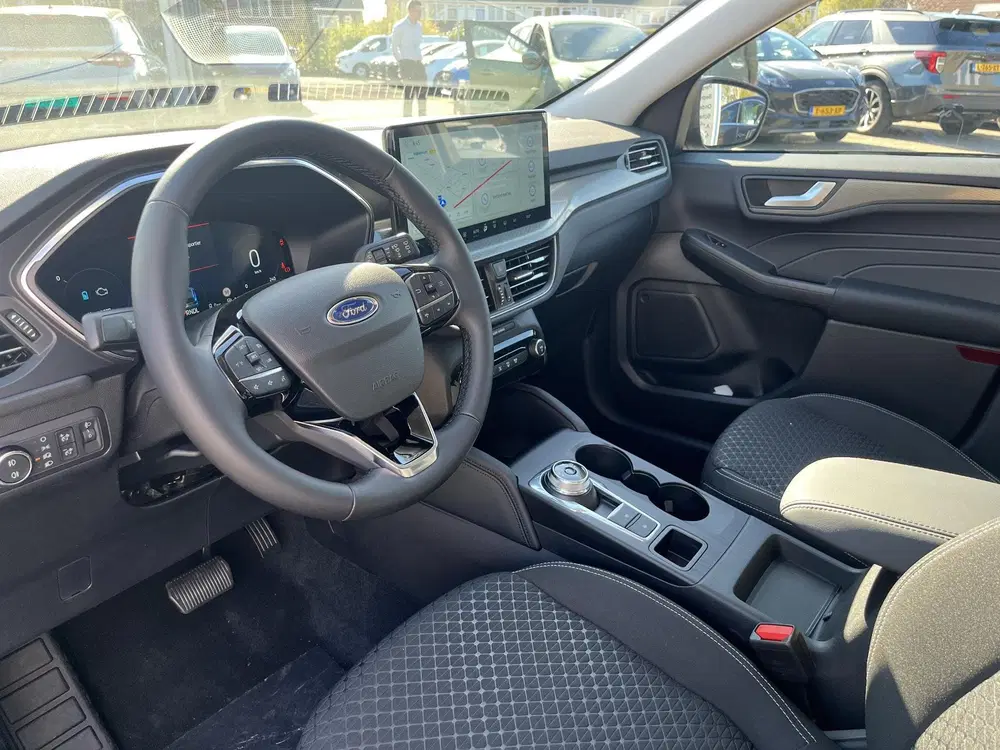 Ford Kuga 2.5 PHEV Titanium uit 2026, foto 12