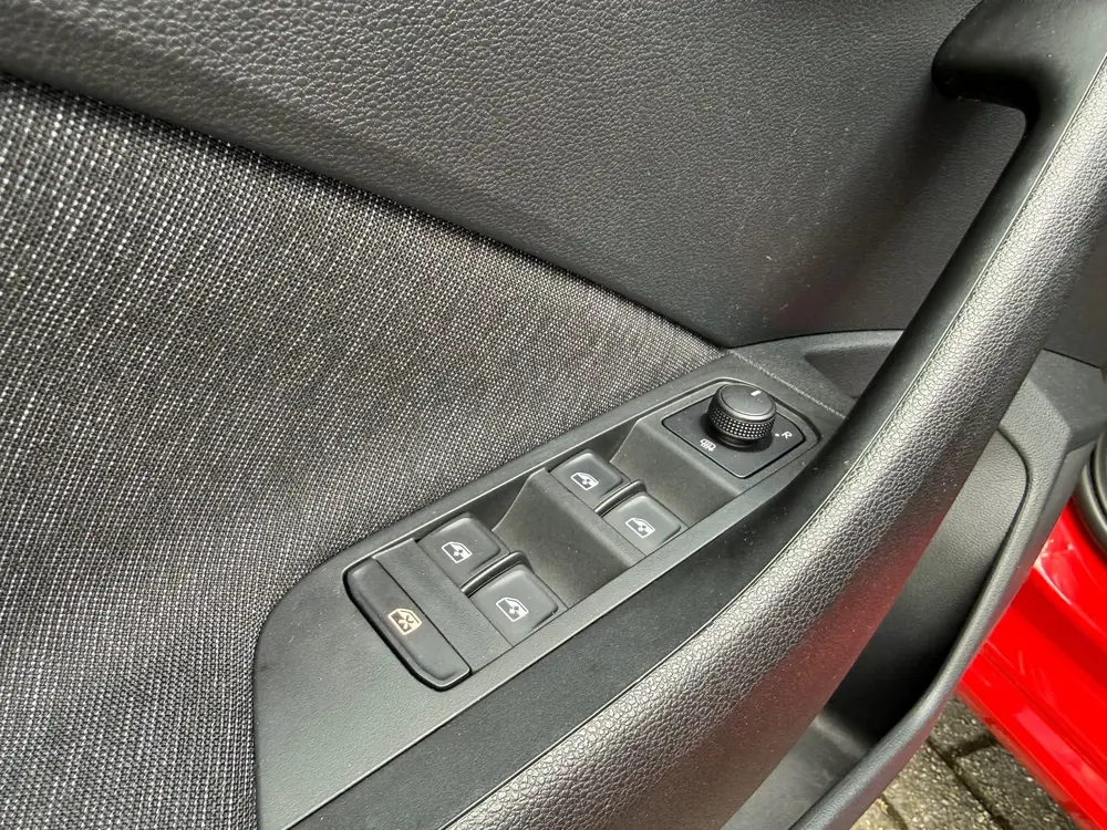Skoda Scala 1.0 TSI First Edition uit 2019, foto 16