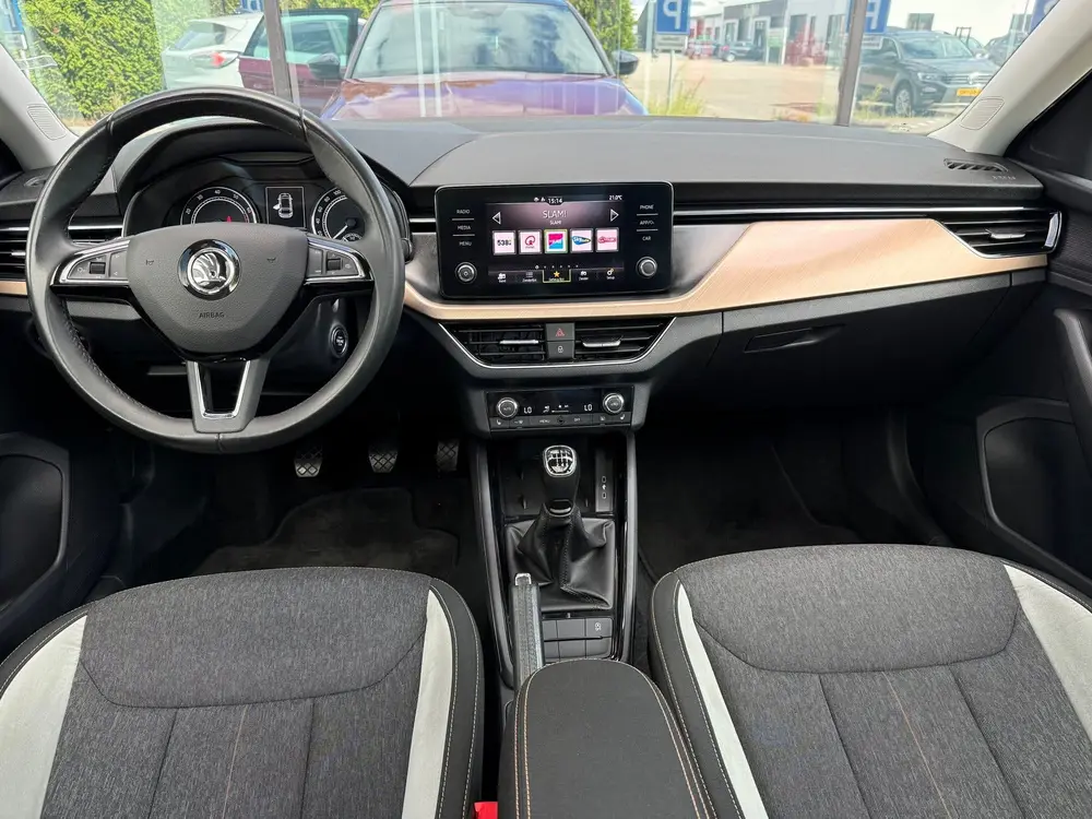 Skoda Scala 1.0 TSI First Edition uit 2019, foto 4