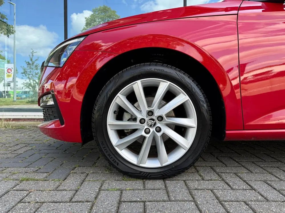 Skoda Scala 1.0 TSI First Edition uit 2019, foto 9