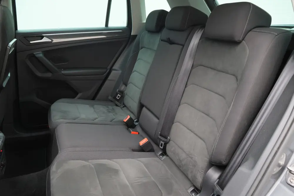 Volkswagen Tiguan 1.5 TSI ACT Highline Panoramadak, Virtual uit 2019, foto 14