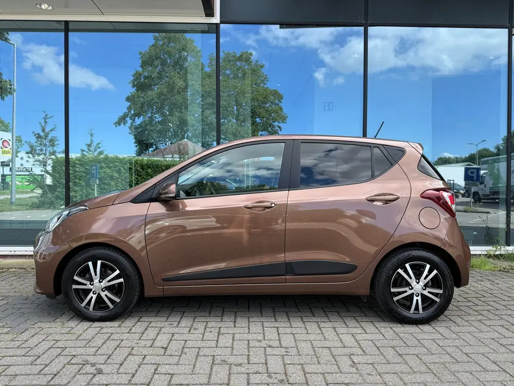 Hyundai I10 1.0i Premium - Navi - Climate - Winterpakket - O uit 2019, foto 7